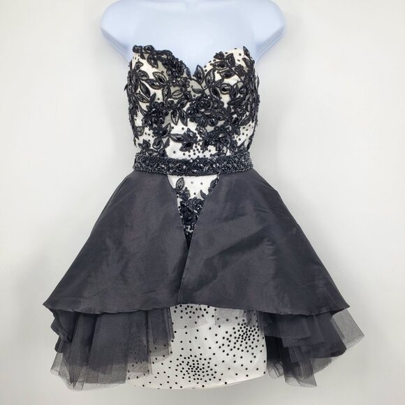 Mac Duggal Black and White Hoco Strapless Floral Sequin Puffy Homecoming Dress 0 - Picture 1 of 13